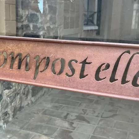 Nuit Au Compostelle Apartment